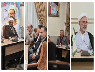 جلسه هم اندیشی ، تکریم و تجلیل از  اساتید دانشکده علوم قرآنی ملایر برگزار شد.